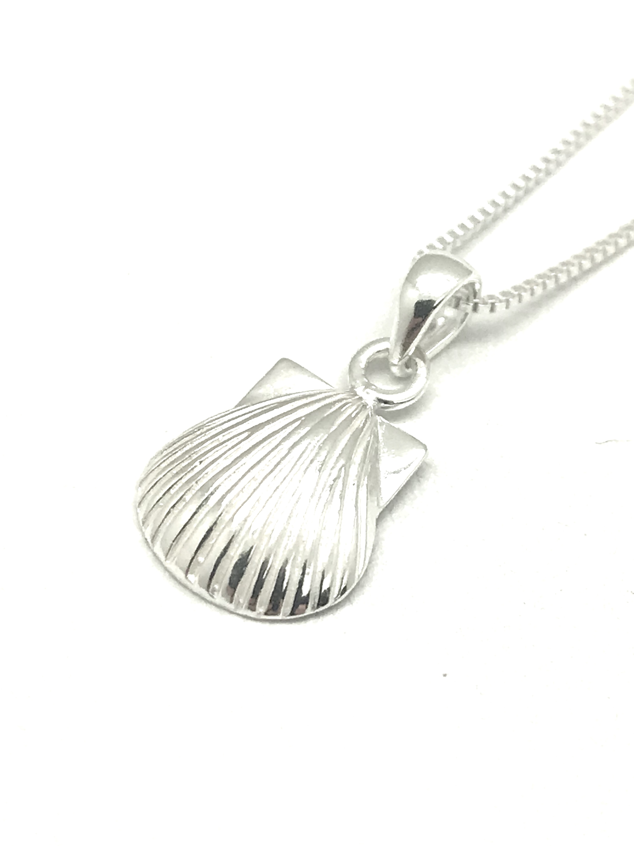 mermaid necklace Little silver scallop shell necklace sea shell